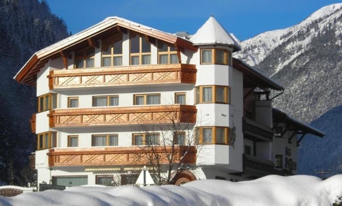 Hotel Troschana Флирш Экстерьер фото
