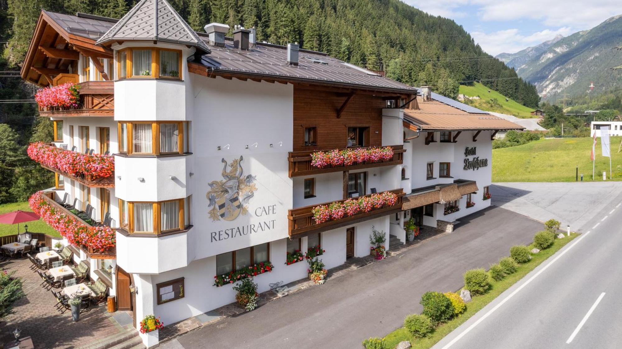 Hotel Troschana Флирш Экстерьер фото