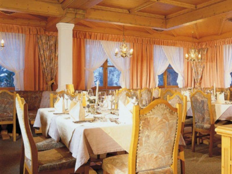 Hotel Troschana Флирш Экстерьер фото
